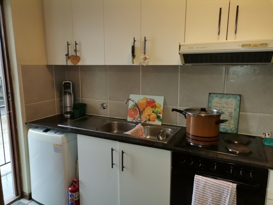 1 Bedroom Property for Sale in Moorreesburg Western Cape